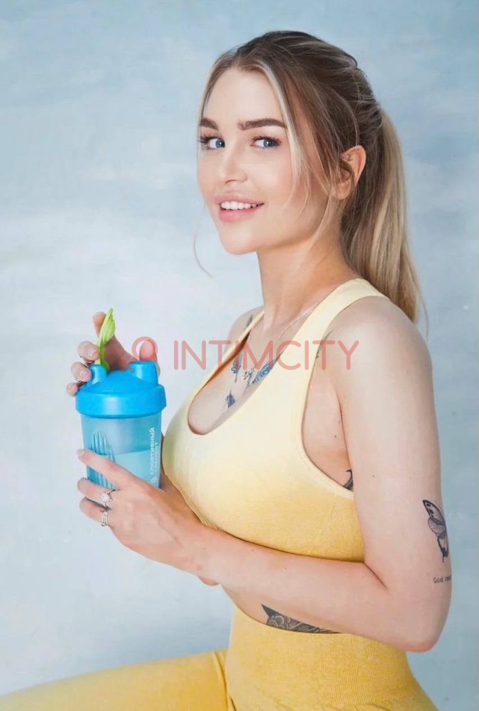 Эскортница Британи Intimcity