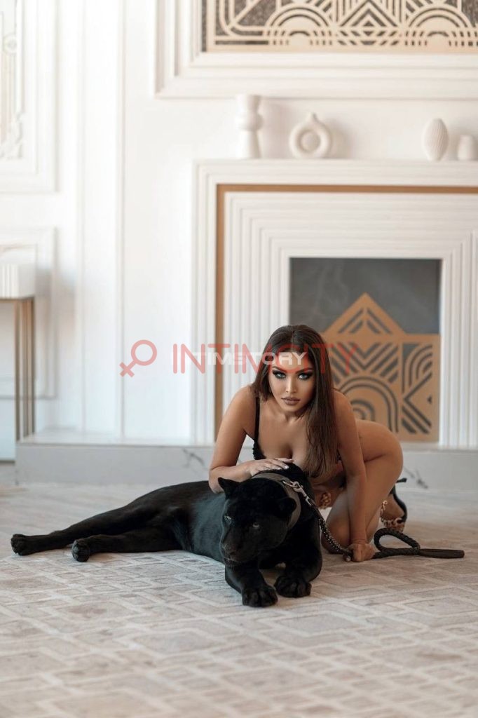 Эскортница Саяна IntimCity