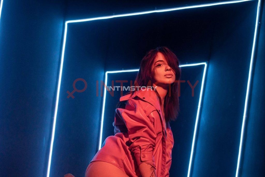 Шлюха Алиса Интимсити