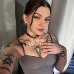 Элитная проститутка Луи Интимсити