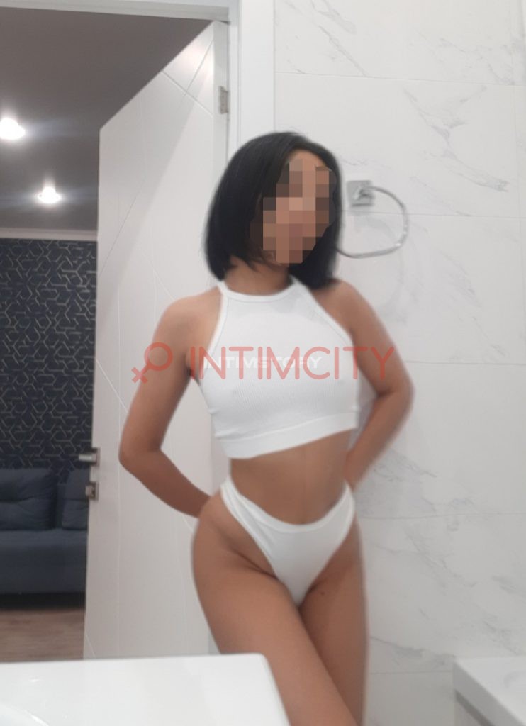 Шлюха Миа IntimCity