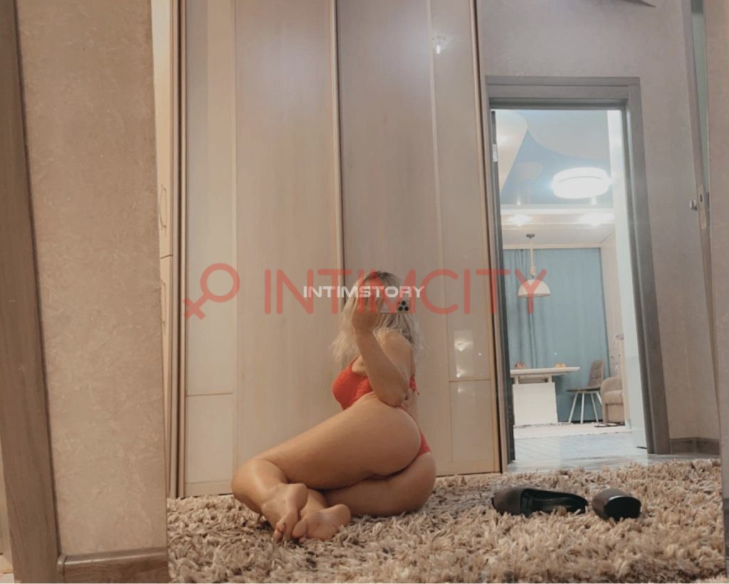 Проститутка Александра IntimCity