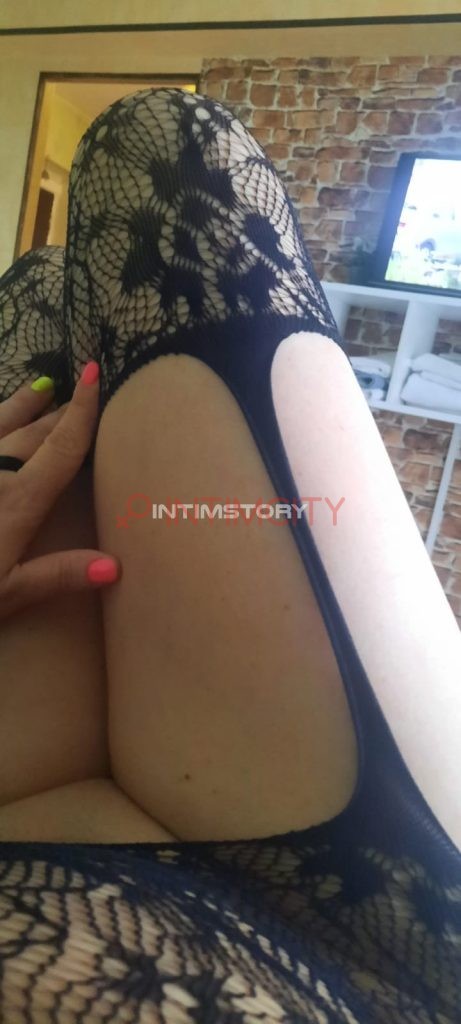 Элитная проститутка Слава IntimCity