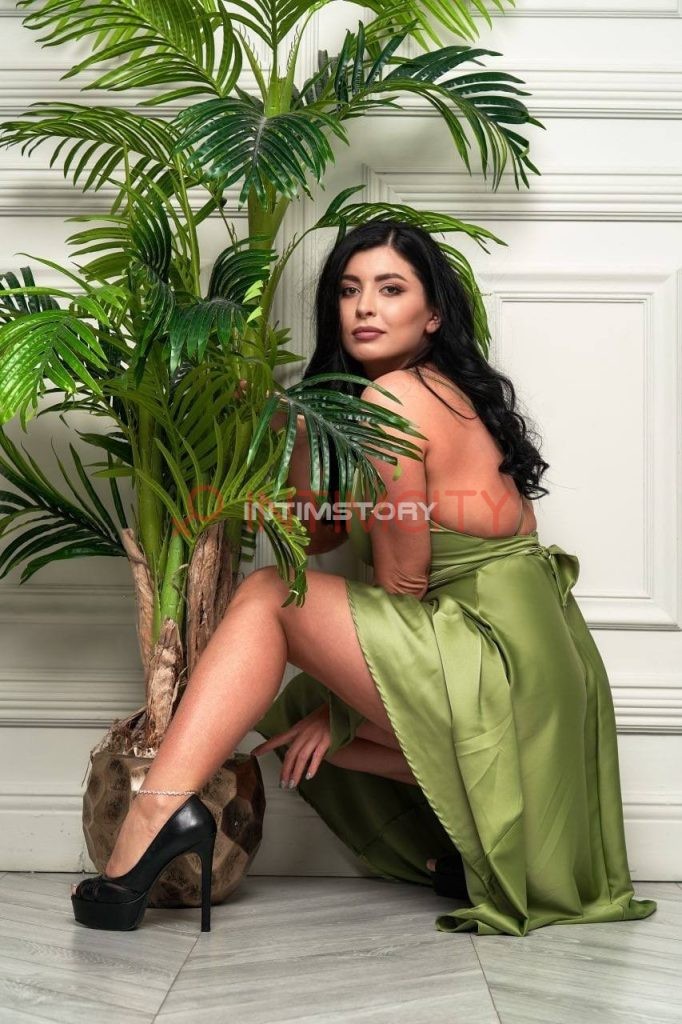 Индивидуалка Моника Интимсити