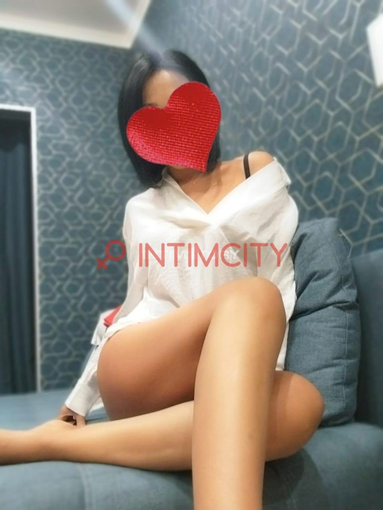 Элитная проститутка Миа Интимсити