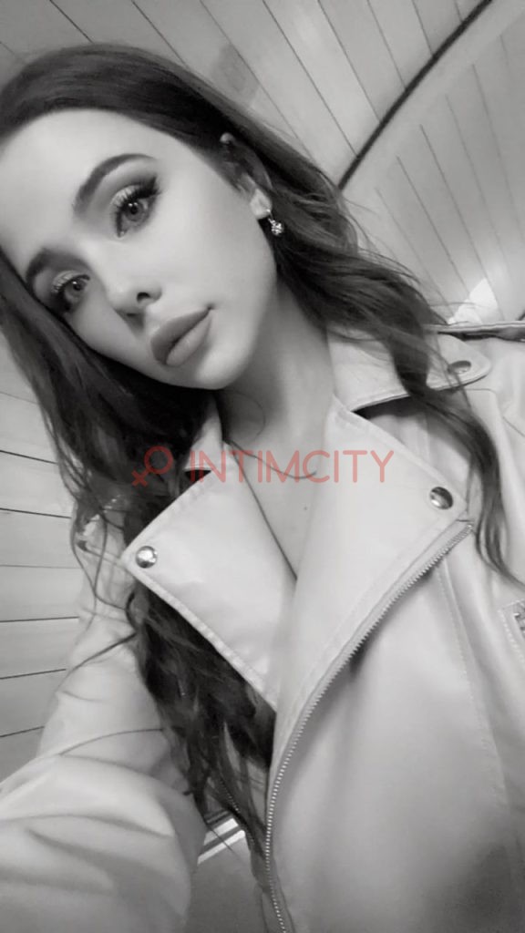 Путана Холли Интимсити