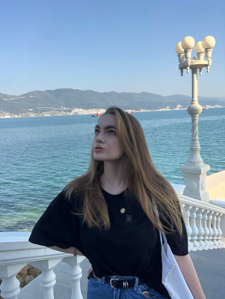 Индивидуалка Лена IntimCity