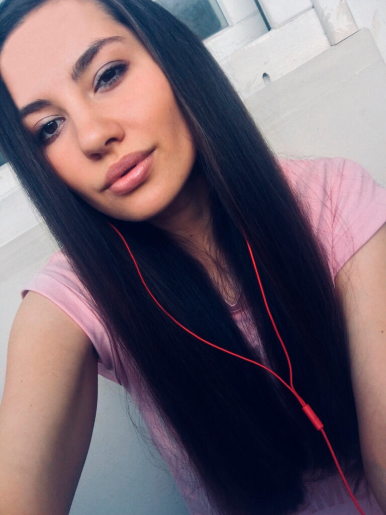 Путана Дарьяна IntimCity