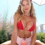 Элитная проститутка Виолетта IntimCity