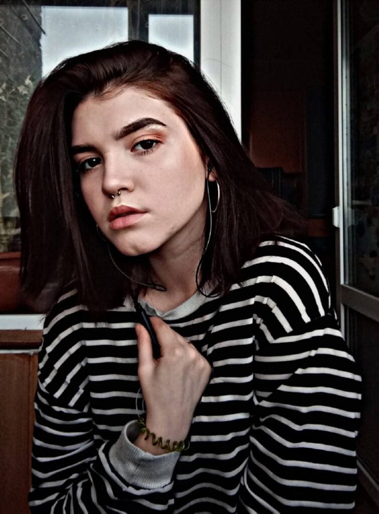 Элитная проститутка Рина IntimCity