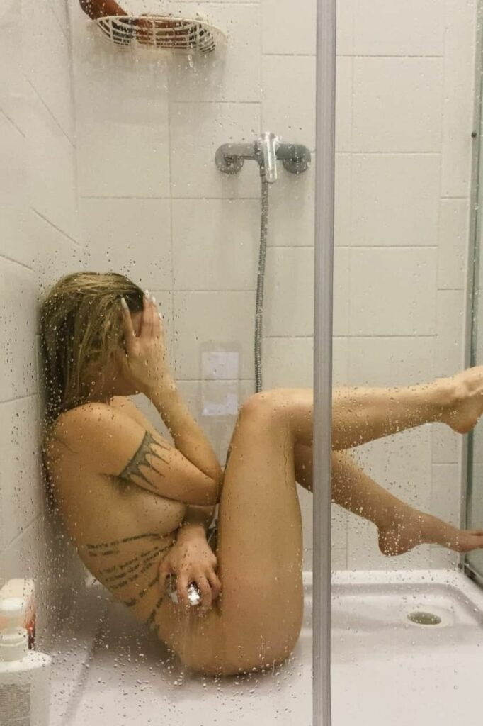 Шлюха Люся IntimCity