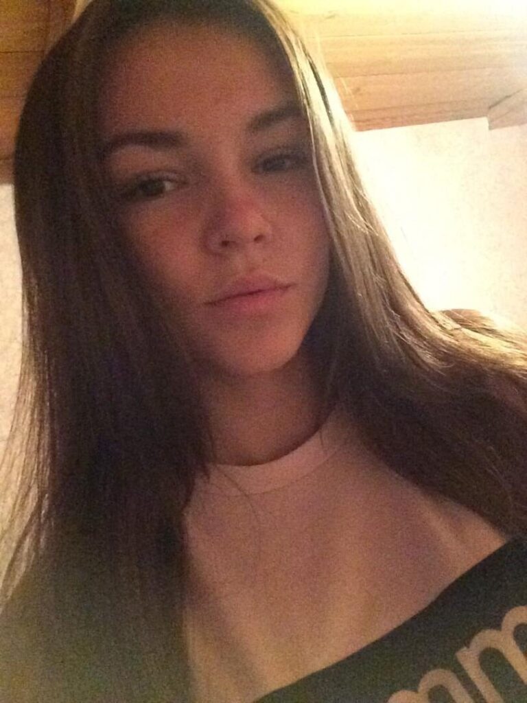 Шлюха Мина IntimCity