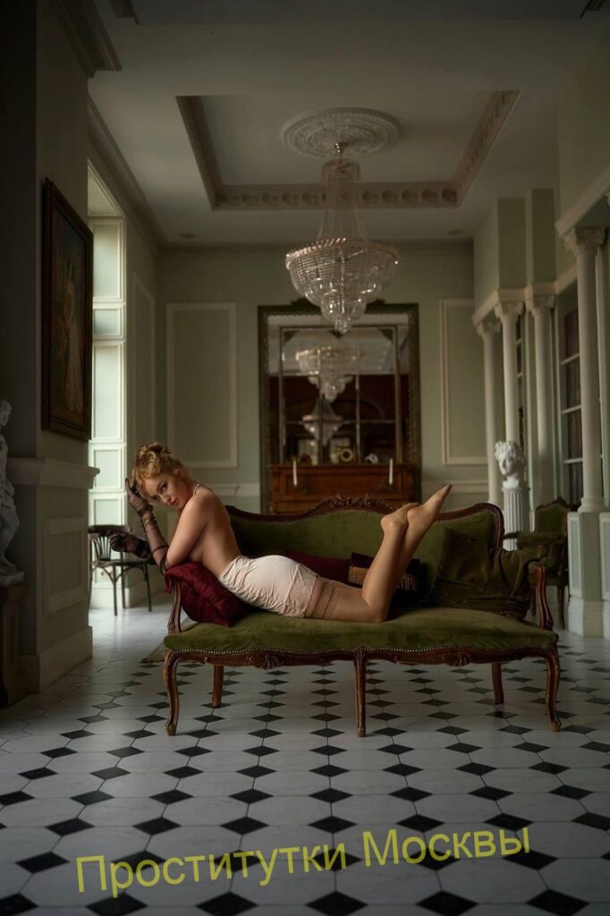 Элитная проститутка Кристиночка IntimCity