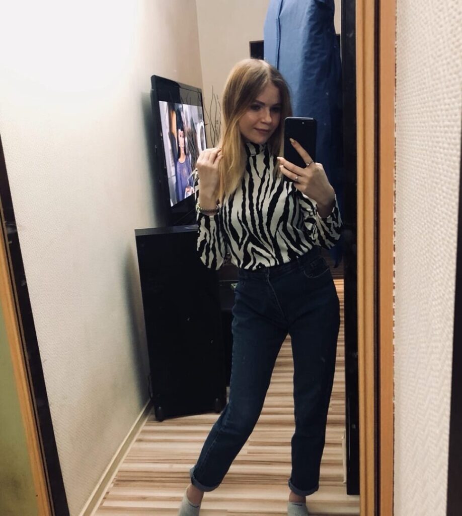 Шлюха ЕЛЕНА IntimCity