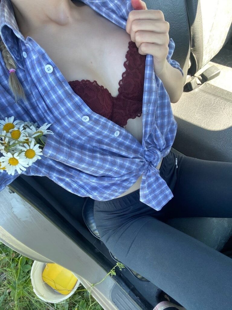 Элитная проститутка Сара Интимсити