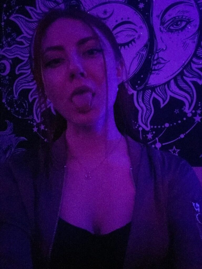 Элитная проститутка Влада Интимсити