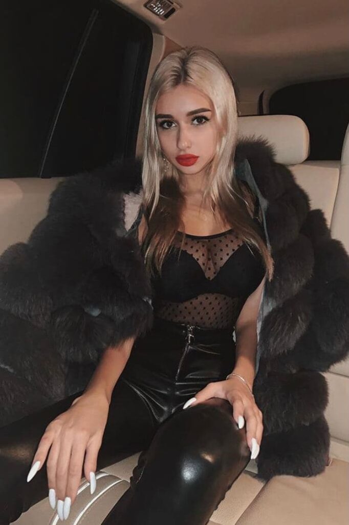 Путана 🎥 Кори IntimCity