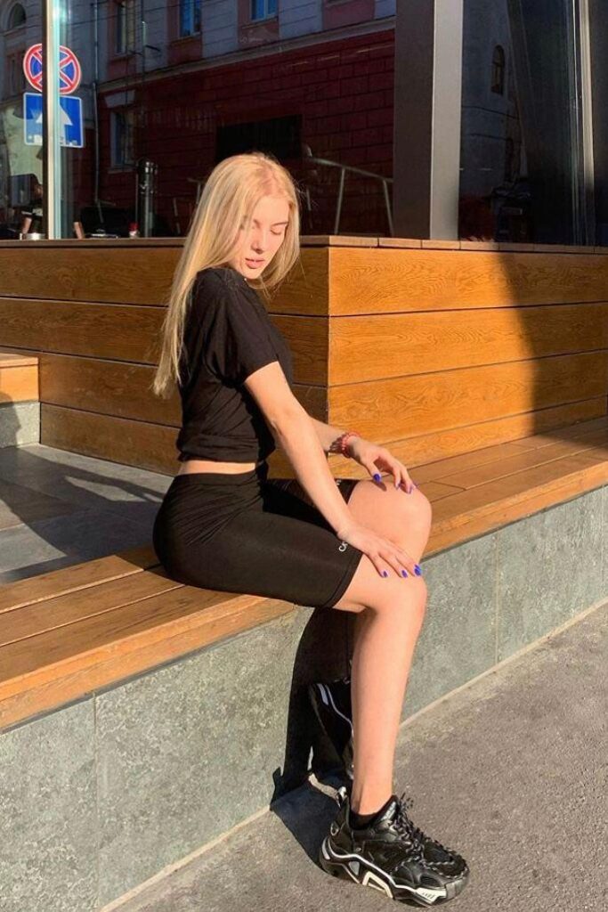 Элитная проститутка 🎥 Лия IntimCity